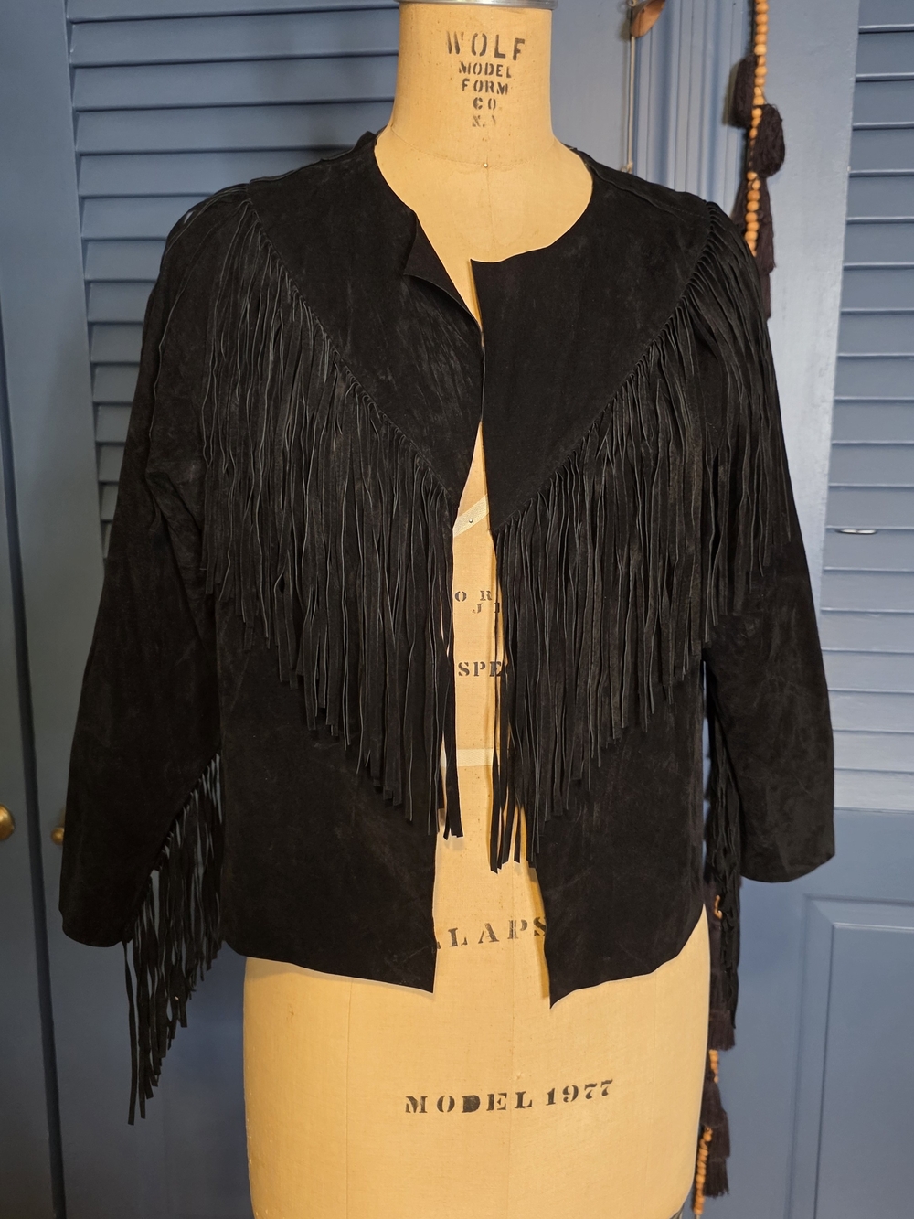 Willow & Clay Black Suede Fringe Western Jacket - Size